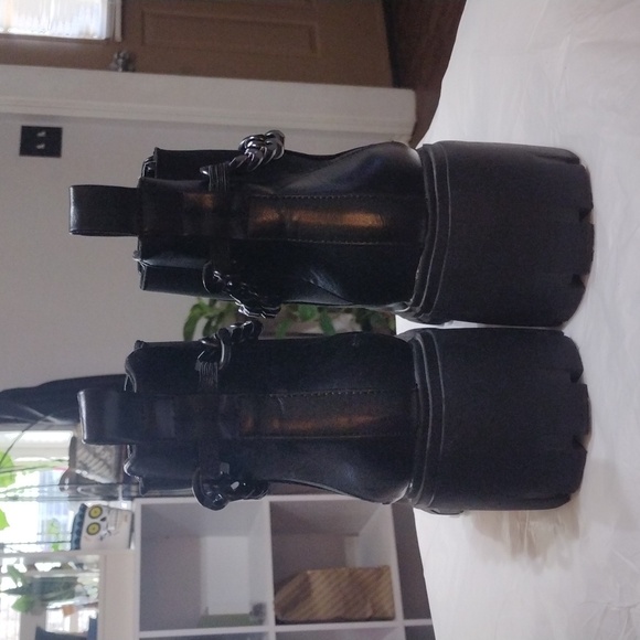 Madden girl boots/ booties, women's size 8, black - Picture 5 of 7